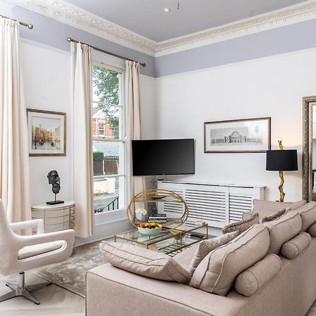10 Sydenham - By Luxury Apartments Cheltenham Esterno foto